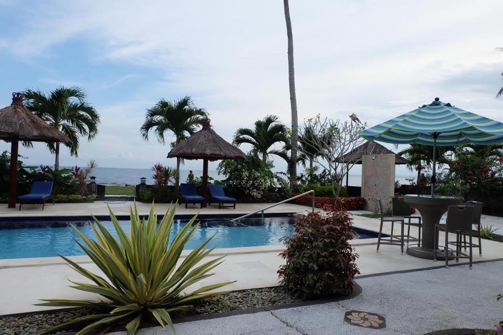Melaya Beach Resort Room Double Penginuman Exterior photo