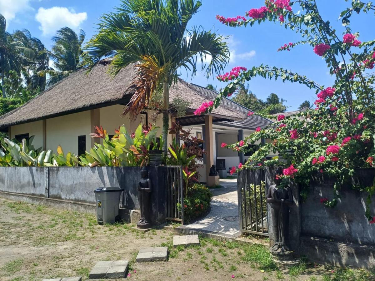 Melaya Beach Resort Room Double Penginuman Exterior photo